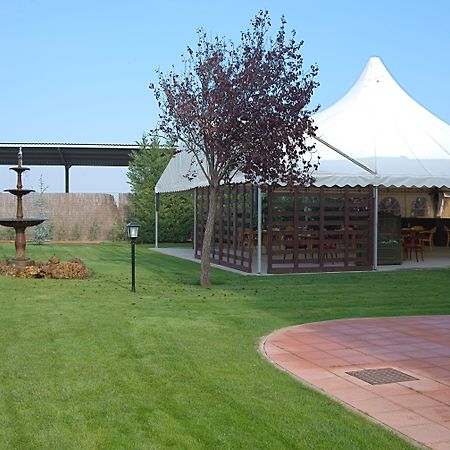 Nuevo Zenit Calahorra Hotel Luaran gambar