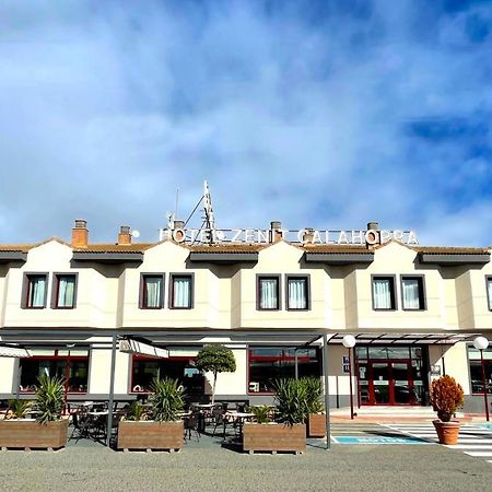 Nuevo Zenit Calahorra Hotel Luaran gambar