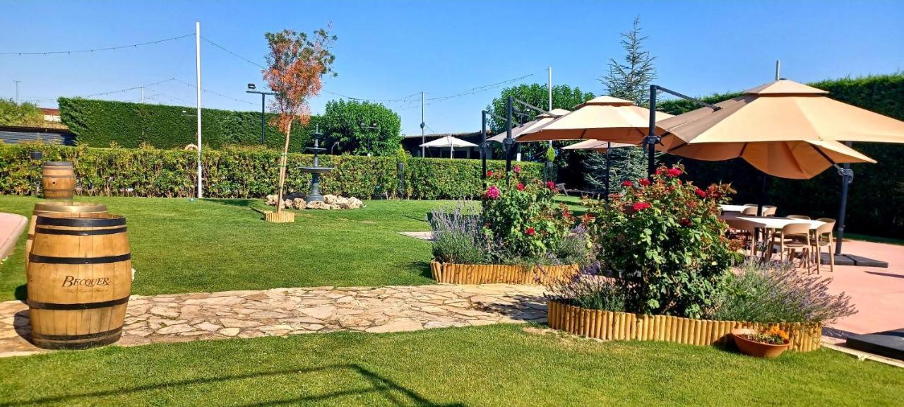 Nuevo Zenit Calahorra Hotel Luaran gambar