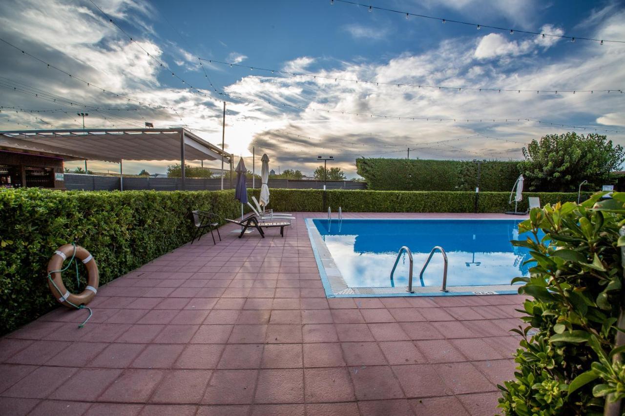 Nuevo Zenit Calahorra Hotel Luaran gambar